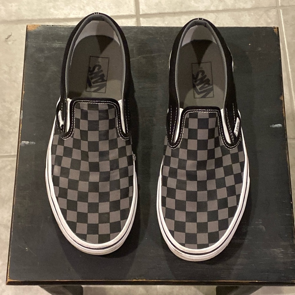 Vans checkered slip-ons ons Mens 9